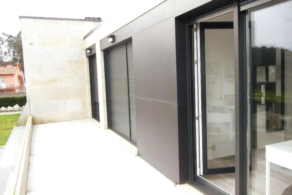 Chalet De Diseno Moderno En Sanxenxo Exterior photo