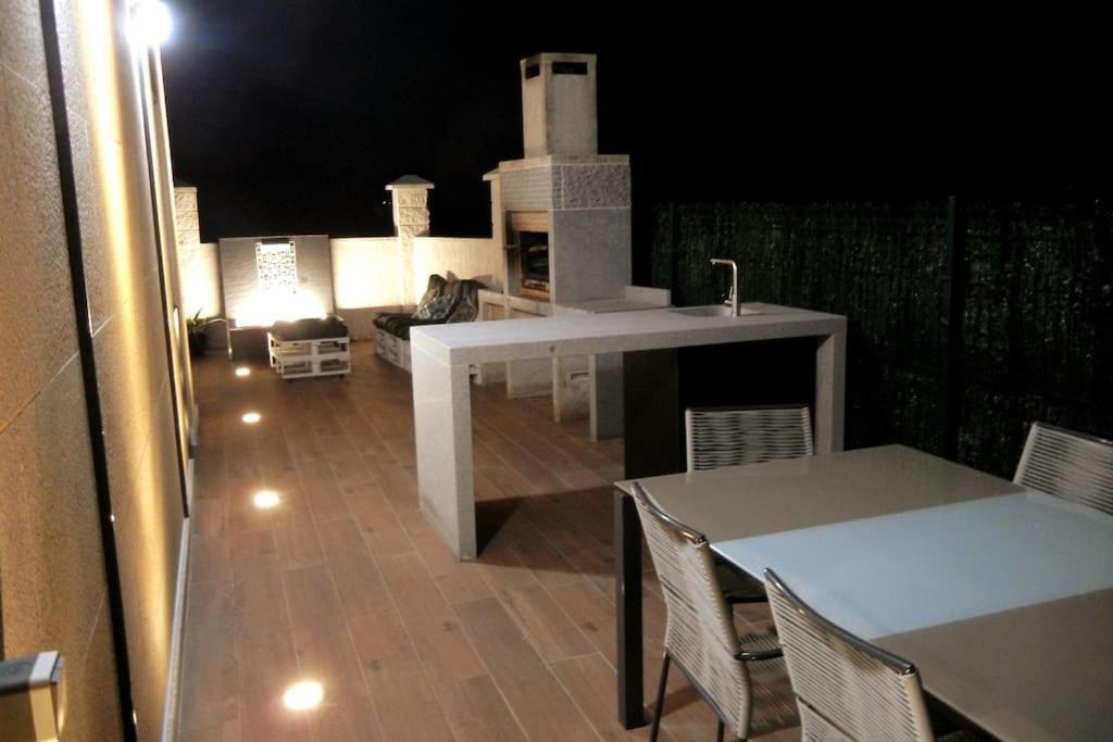 Chalet De Diseno Moderno En Sanxenxo Exterior photo