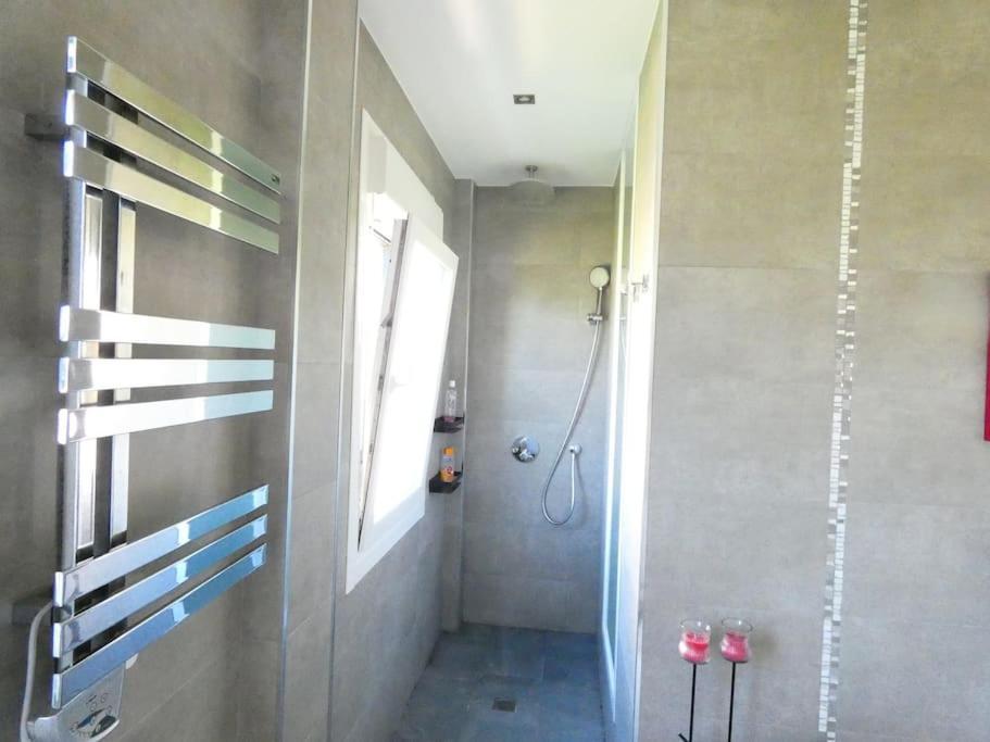 Chalet De Diseno Moderno En Sanxenxo Exterior photo